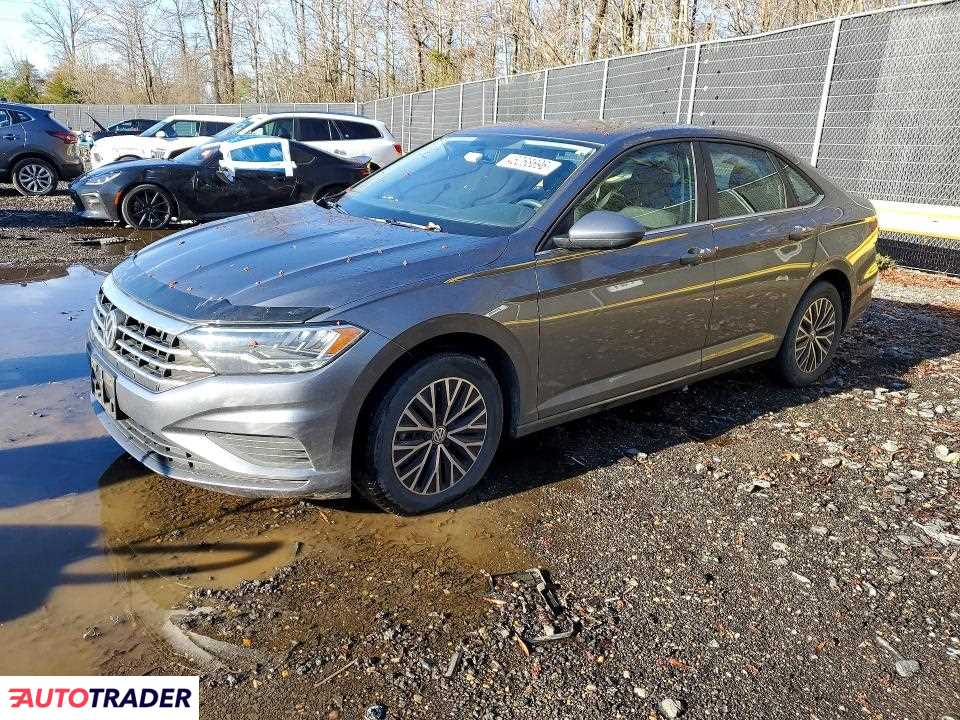 Volkswagen Jetta 2021 1