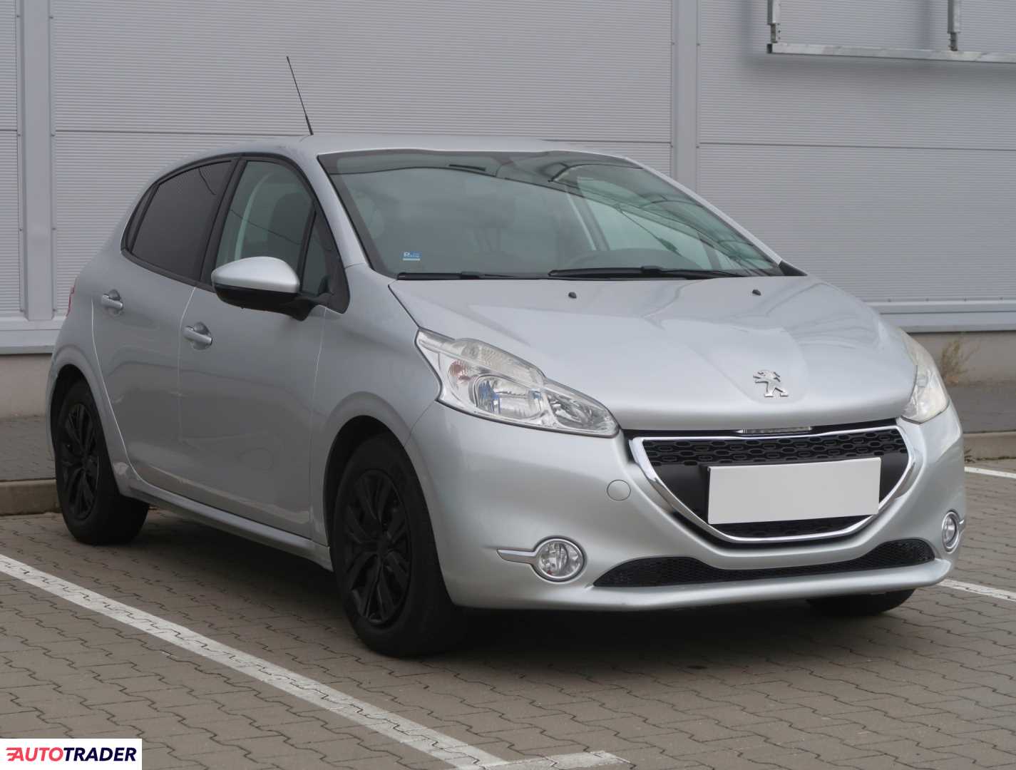 Peugeot 208 2014 1.2 80 KM