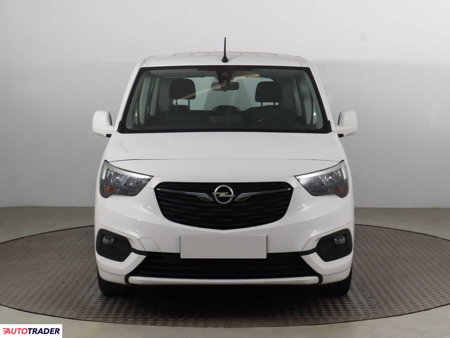 Opel Combo 2019 1.5 100 KM