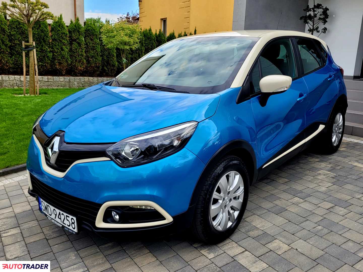 Renault Captur 2016 0.9 90 KM