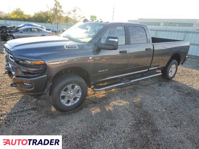 Dodge Ram 2025 6