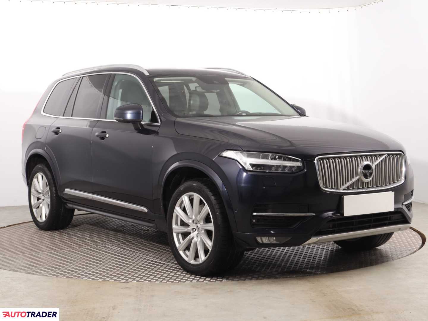Volvo XC90 2015 2.0 221 KM
