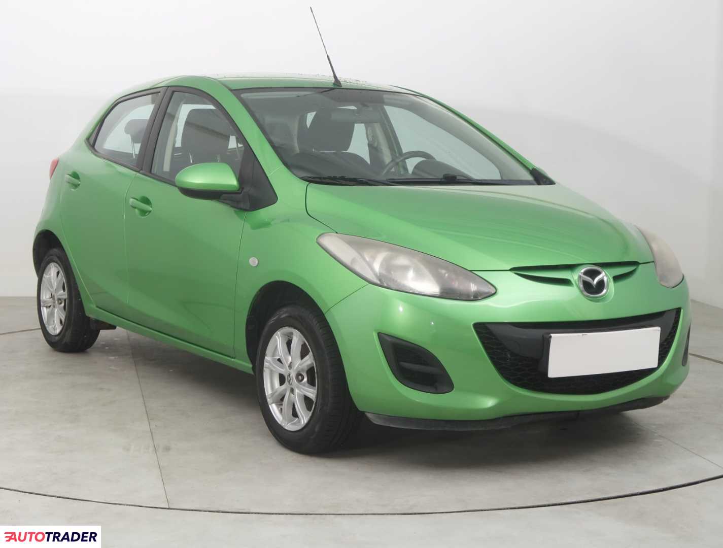 Mazda 2 2011 1.3 73 KM