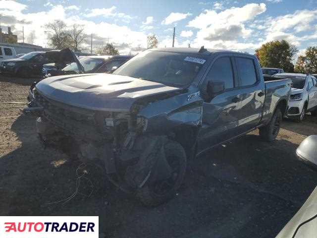 Chevrolet Silverado 2020 5