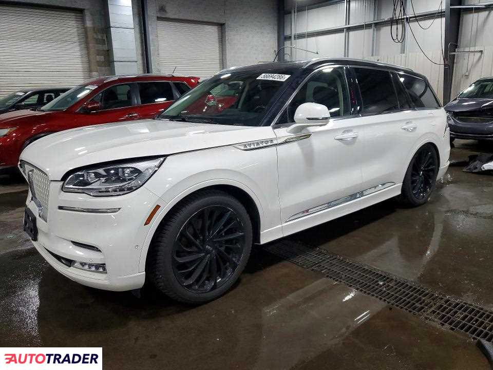 Lincoln Aviator 2022 3