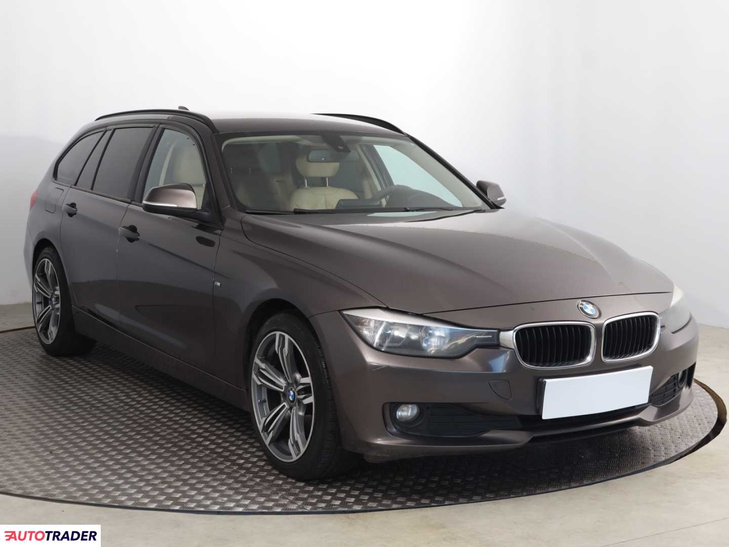 BMW 320 2012 2.0 160 KM