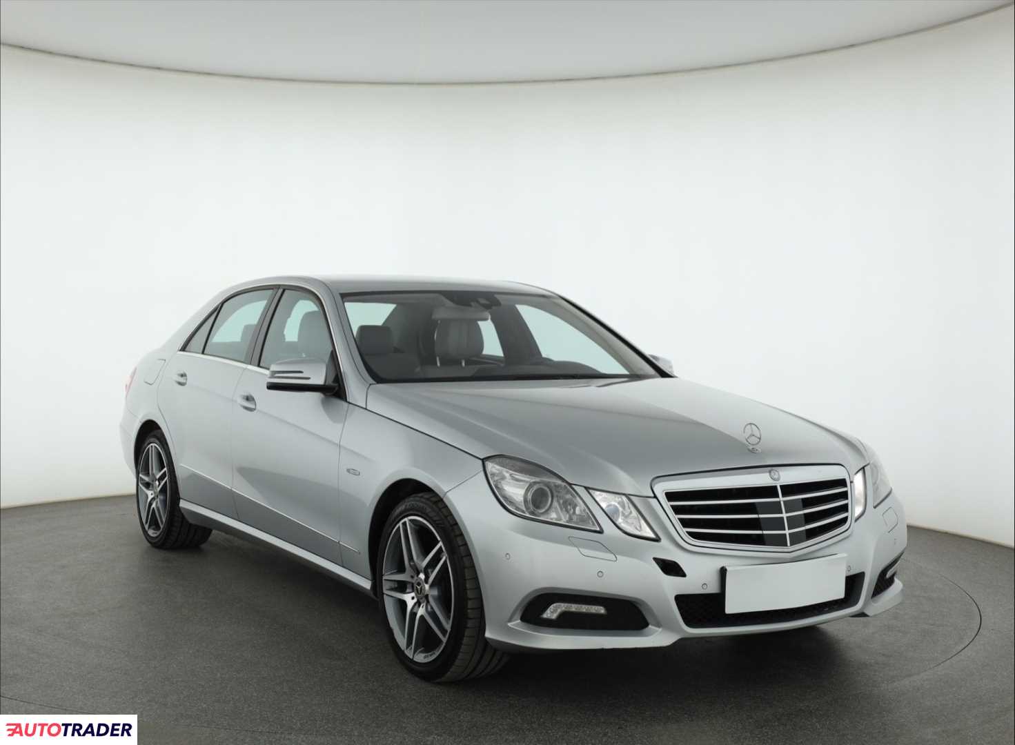 Mercedes E-klasa 2009 3.0 227 KM