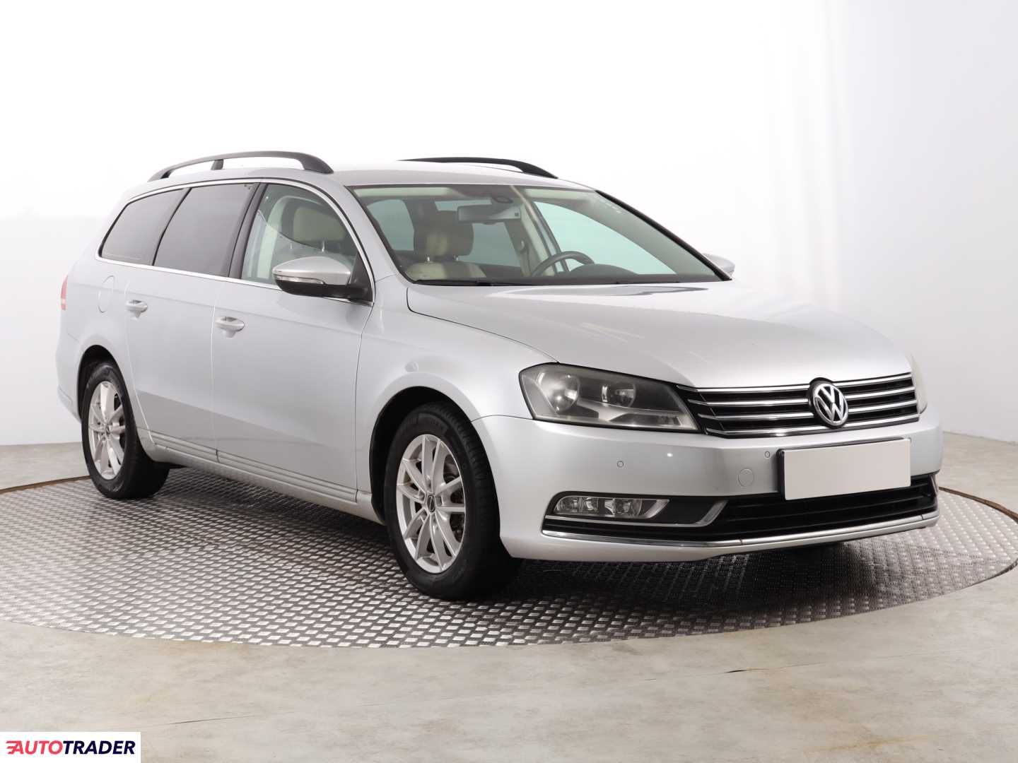 Volkswagen Passat 2.0 138 KM 2011r. (Piaseczno)