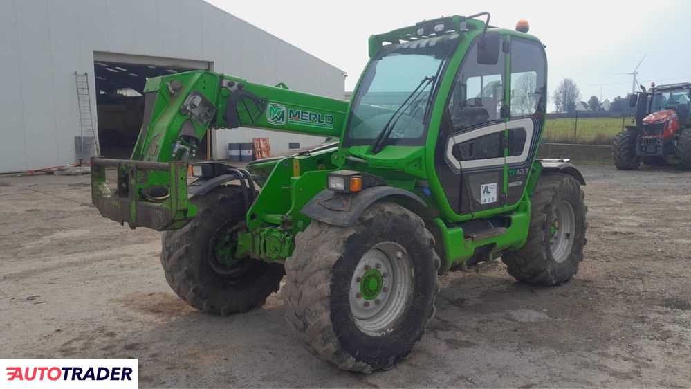 Merlo 42.7 CS 2018r. Merlo 42.7 CS 2018r.