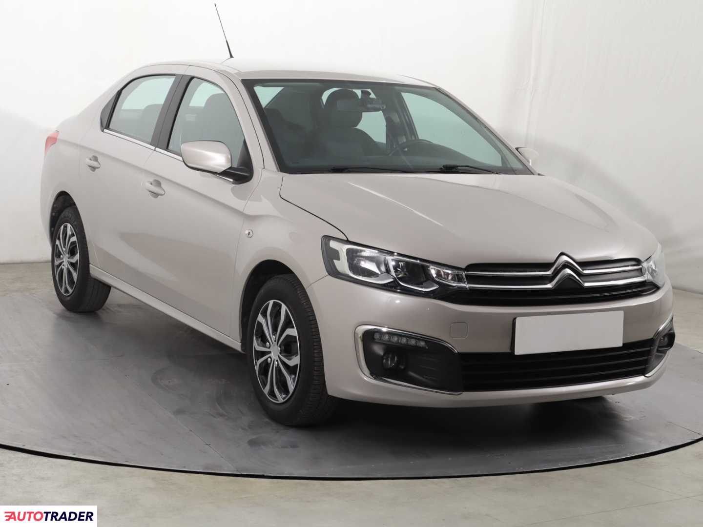 Citroen C-Elysee 2019 1.2 80 KM