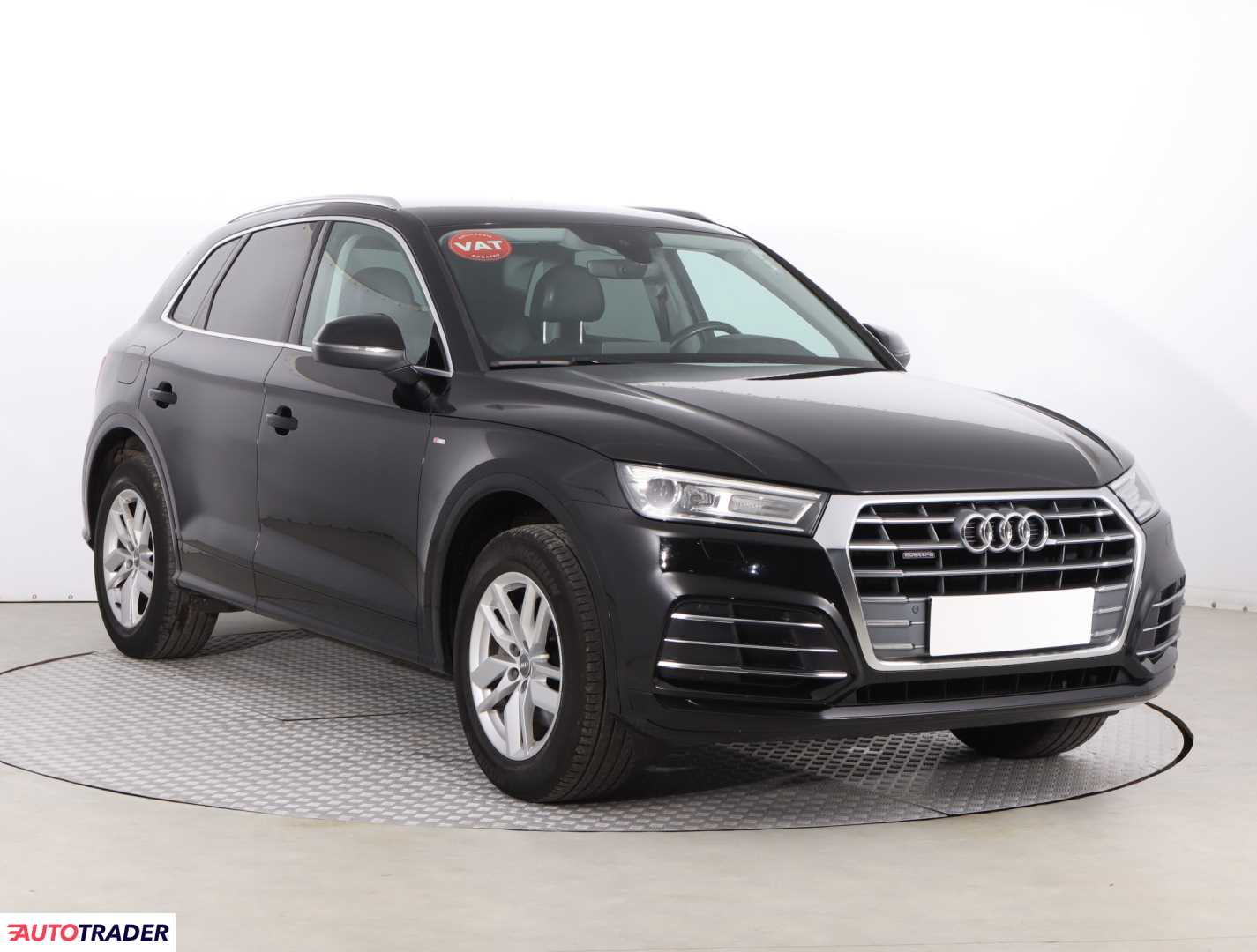 Audi Q5 2019 2.0 187 KM Audi Q5 2019 2.0 187 KM