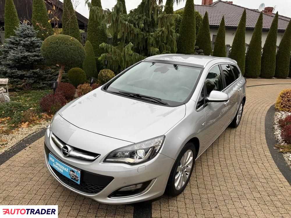 Opel Astra 2015 1.6 110 KM Opel Astra 2015 1.6 110 KM