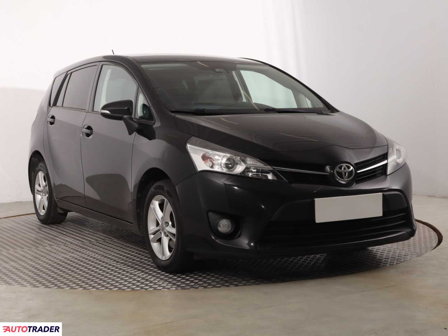 Toyota Verso 2016 1.6 130 KM
