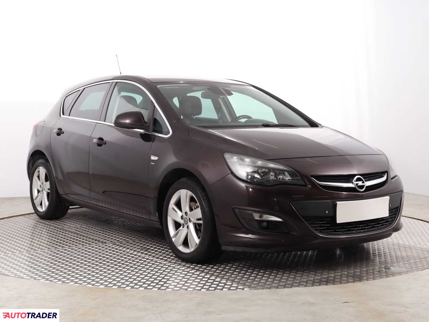 Opel Astra 2013 1.4 138 KM