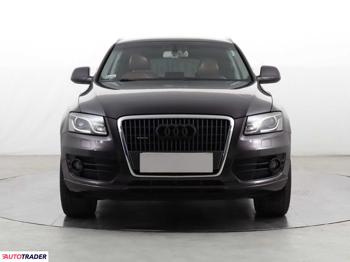 Audi Q5 2009 2.0 207 KM