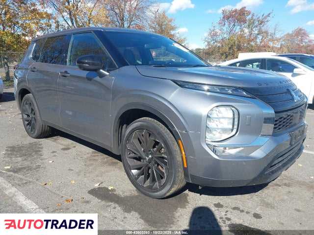 Mitsubishi Outlander 2024 2