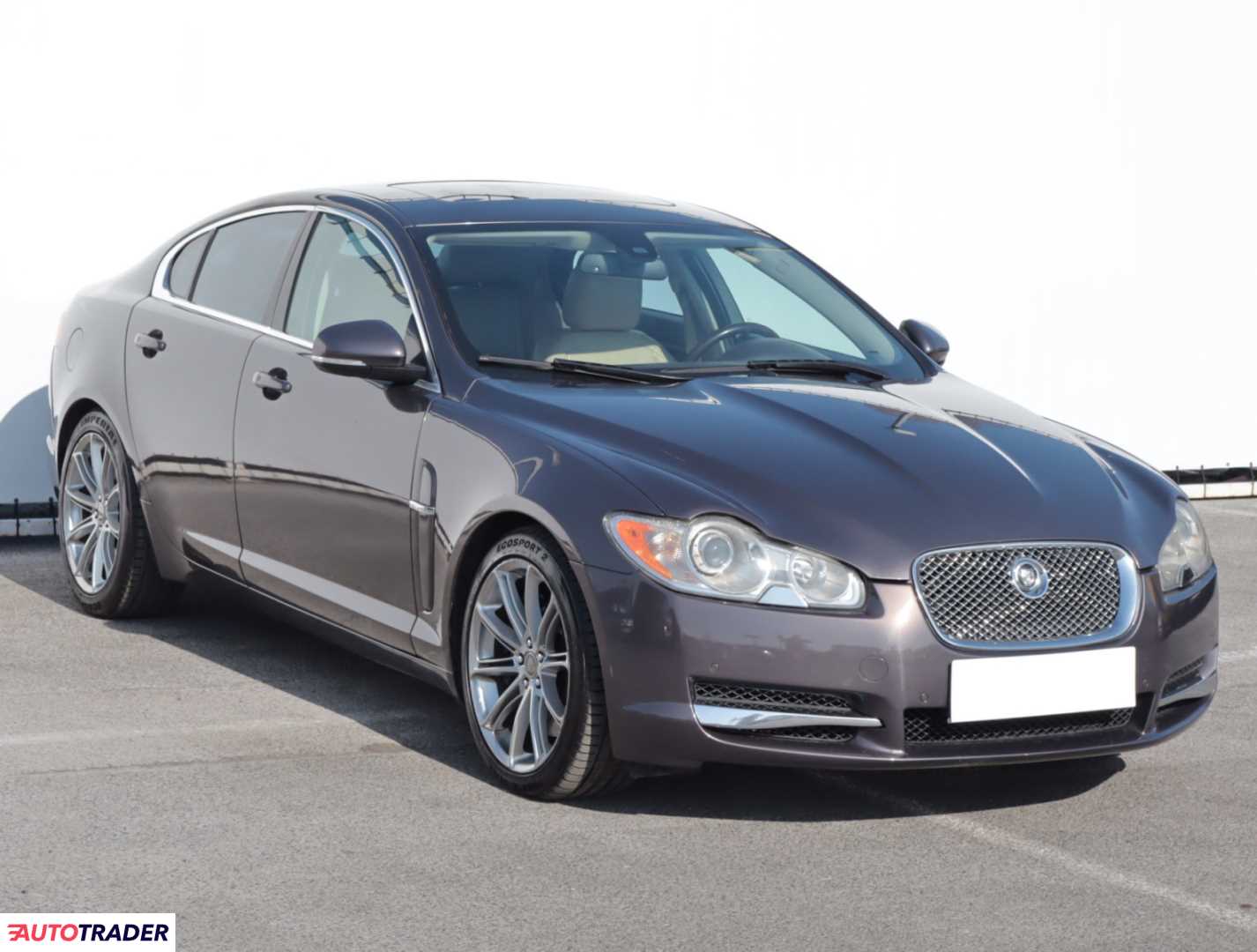 Jaguar XF 2009 3.0 207 KM