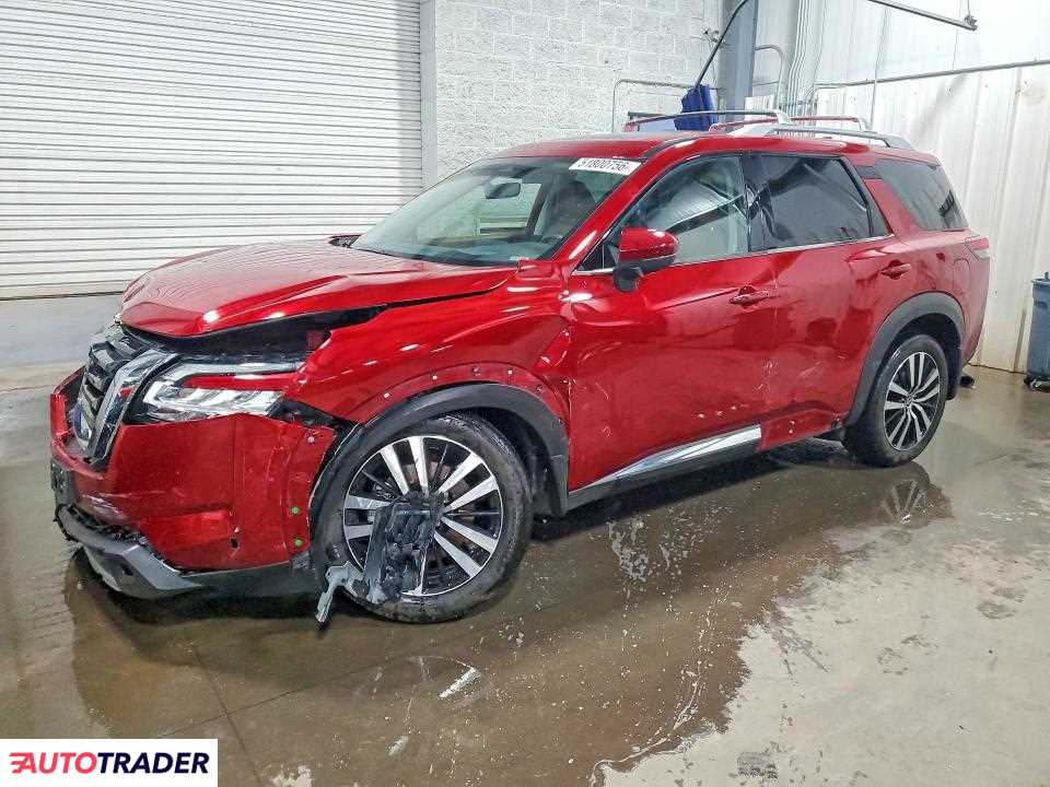 Nissan Pathfinder 2023 3