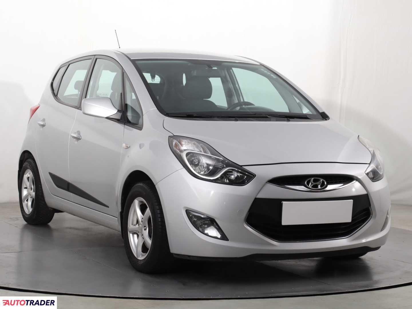 Hyundai ix20 2011 1.6 123 KM Hyundai ix20 2011 1.6 123 KM