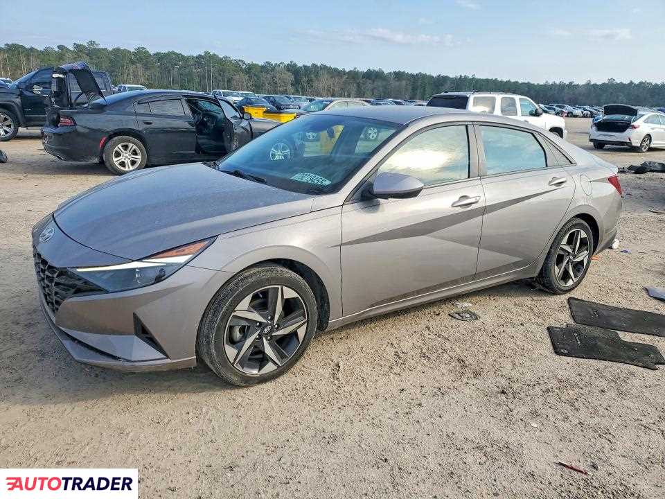 Hyundai Elantra 2023