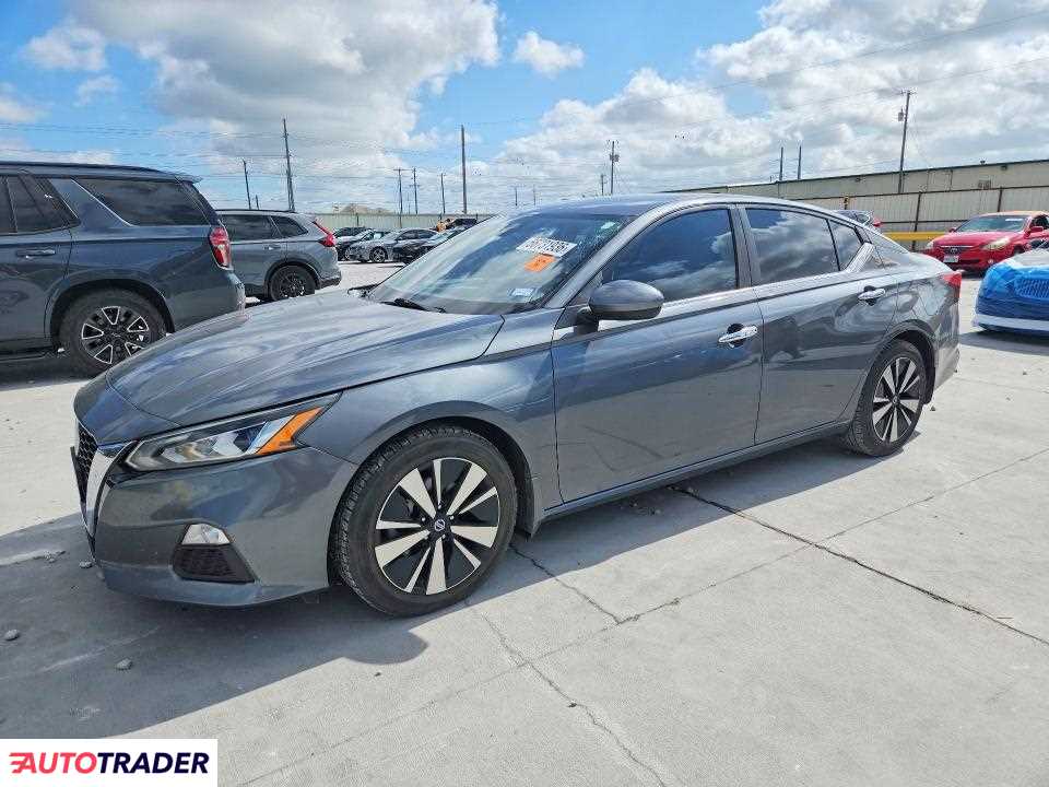 Nissan Altima 2021 2