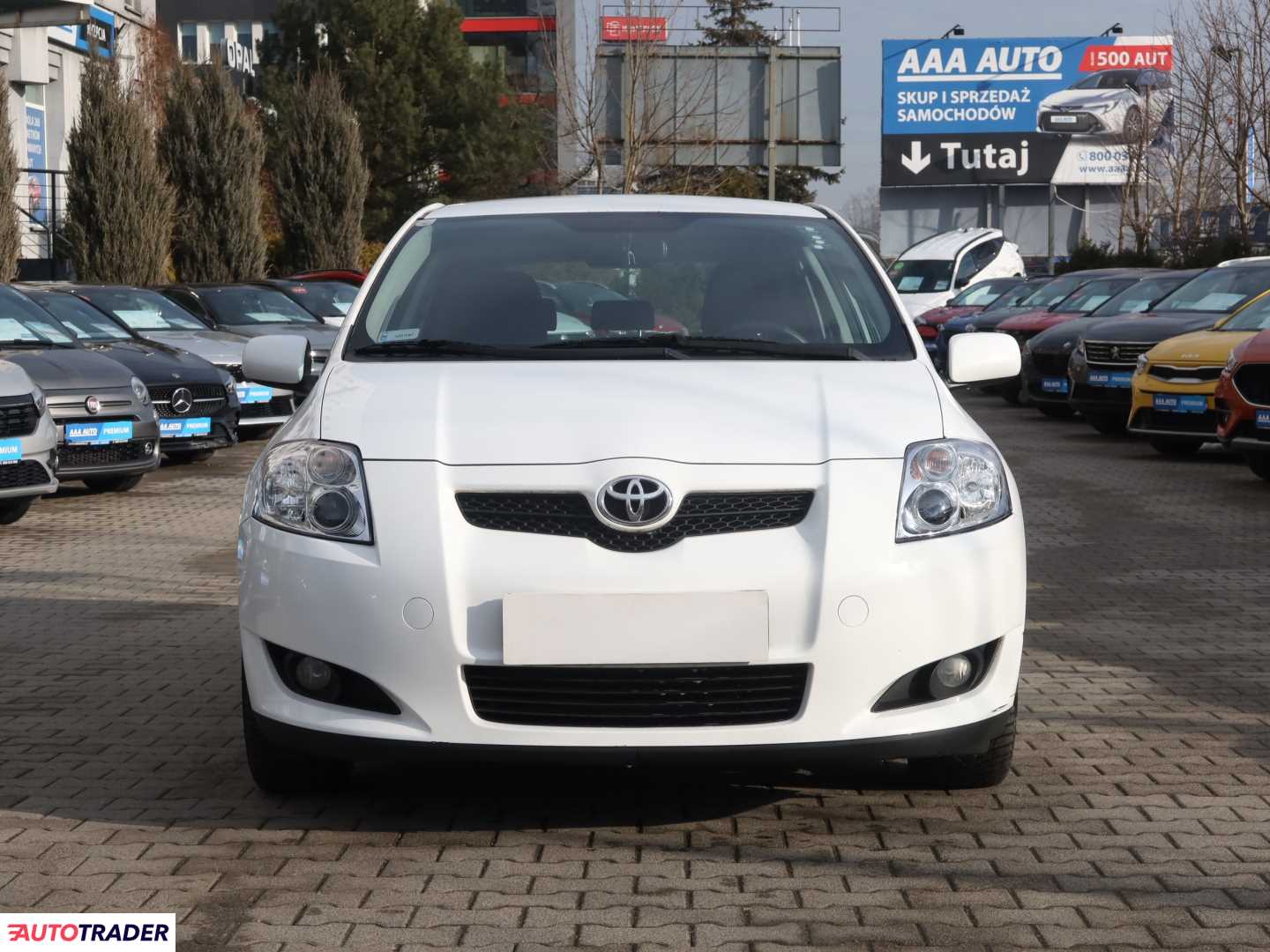Toyota Auris 2009 1.3 99 KM
