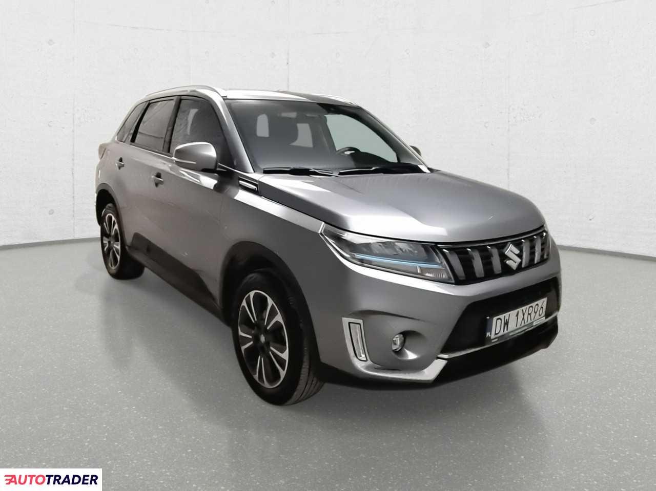 Suzuki Vitara 1.5 benzyna 102 KM 2022r. (Komorniki)