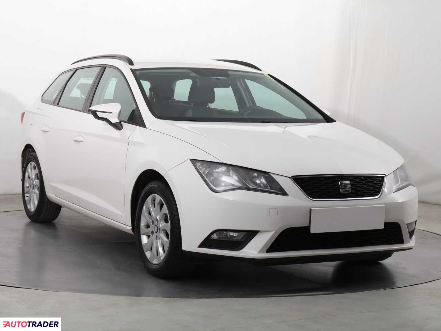 Seat Leon 2015 1.6 103 KM Seat Leon 2015 1.6 103 KM