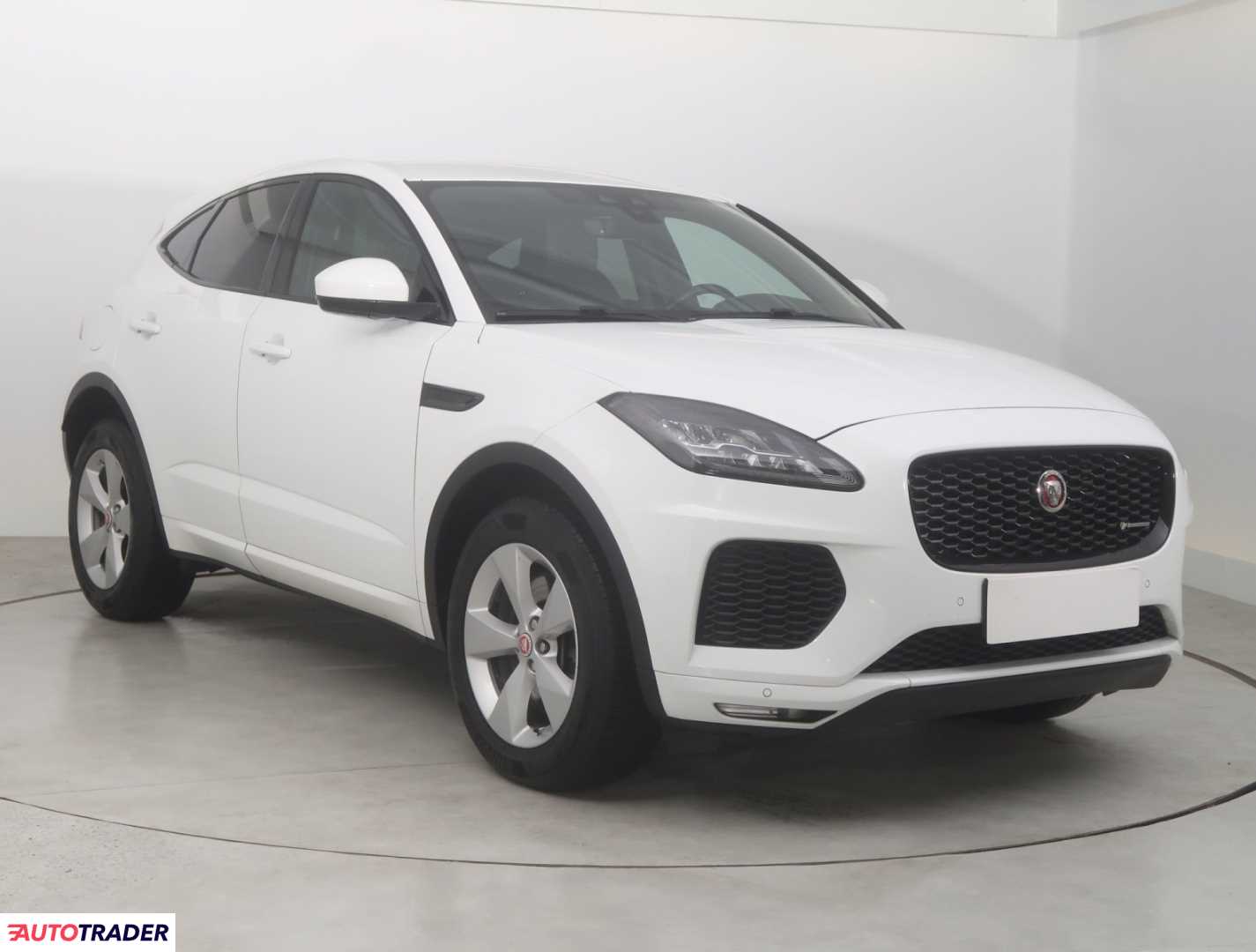 Jaguar E-PACE 2019 2.0 197 KM