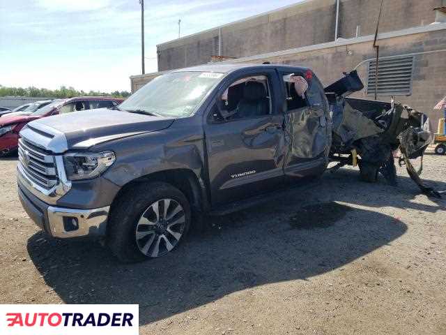 Toyota Tundra 5.0 benzyna 2020r. (FREDERICKSBURG)