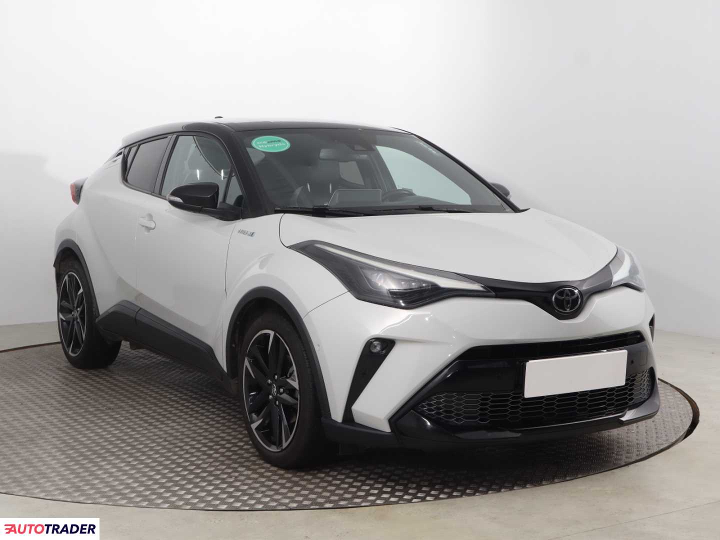 Toyota C-HR 2021 2.0 181 KM