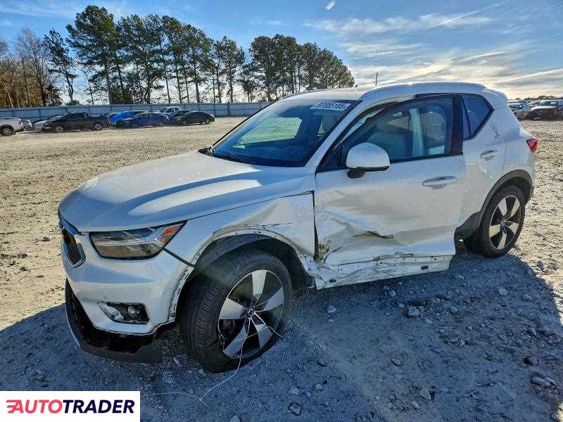 Volvo XC40 2021 2