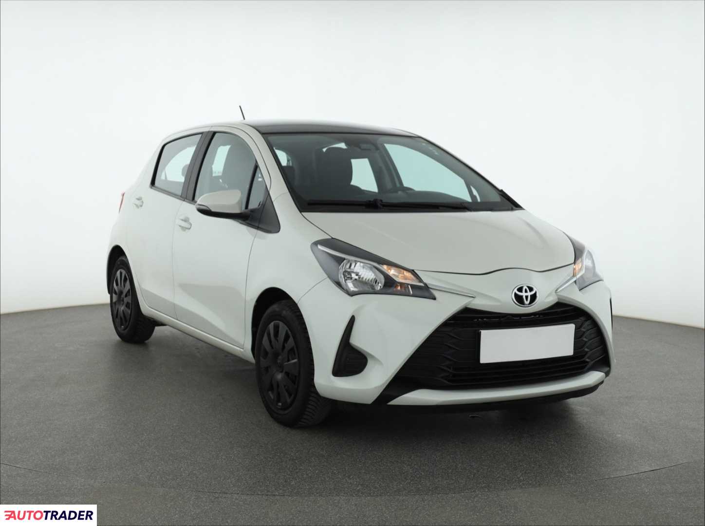 Toyota Yaris 1.5 109 KM 2017r. (Piaseczno)