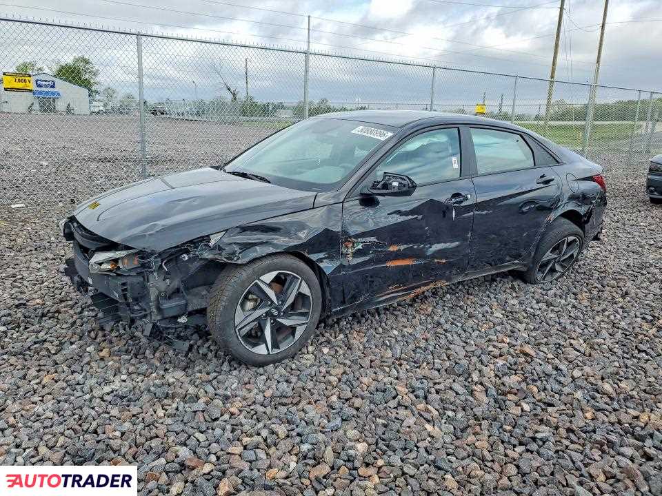 Hyundai Elantra 2023 2