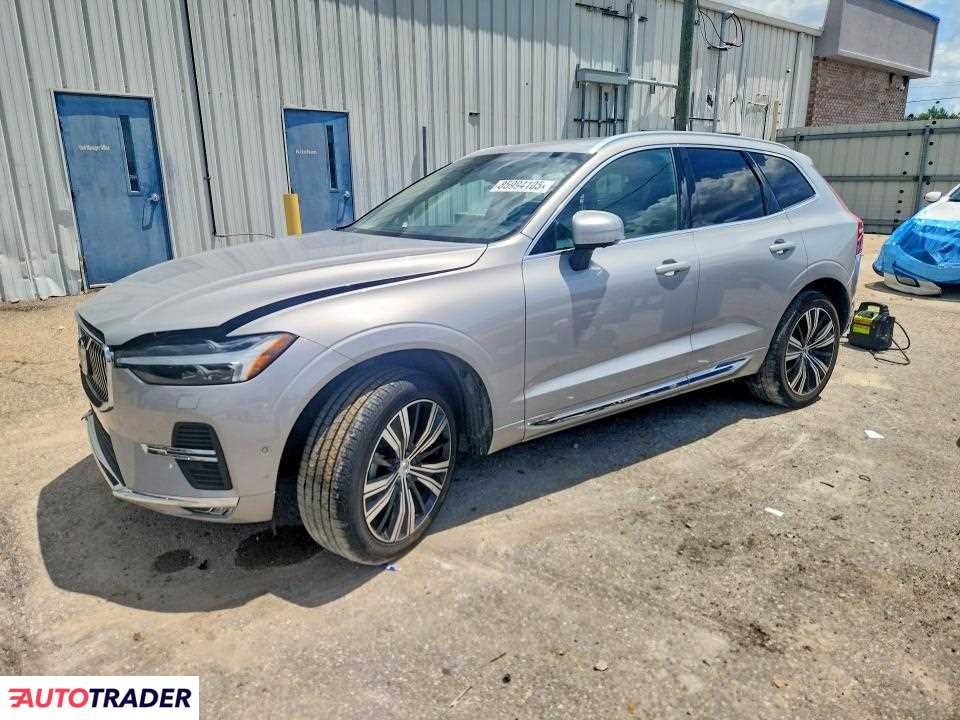 Volvo XC60 2023 2