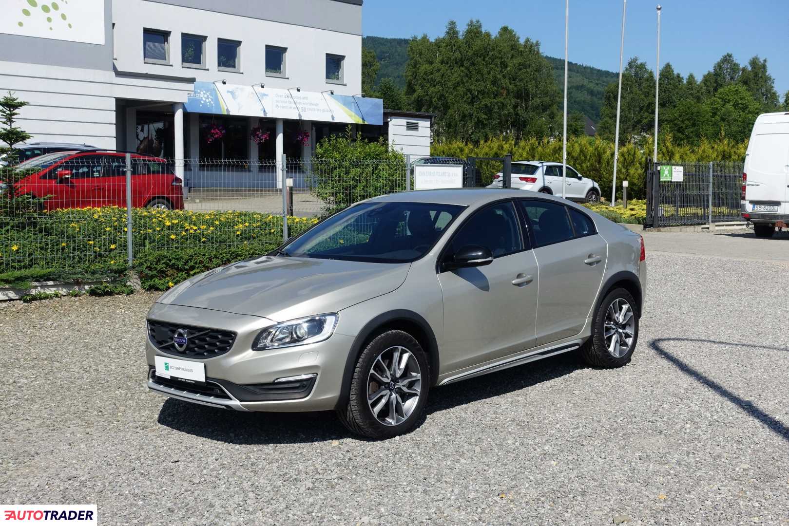 Volvo S60 2018 2.0 245 KM