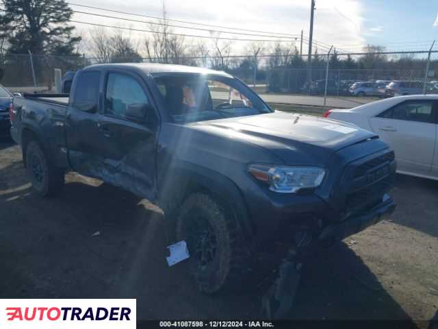 Toyota Tacoma 3.0 benzyna 2019r. (CULPEPER)