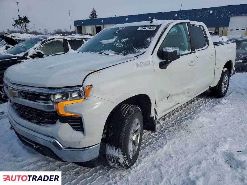 Chevrolet Silverado 2023 5