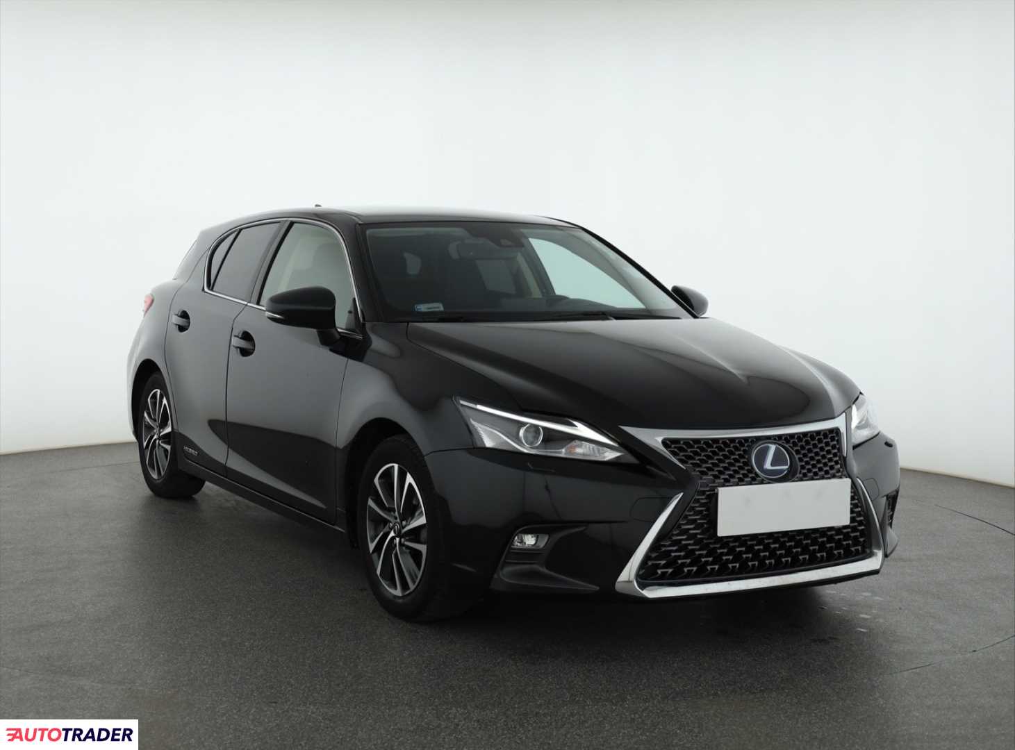 Lexus CT 2017 1.8 134 KM Lexus CT 2017 1.8 134 KM