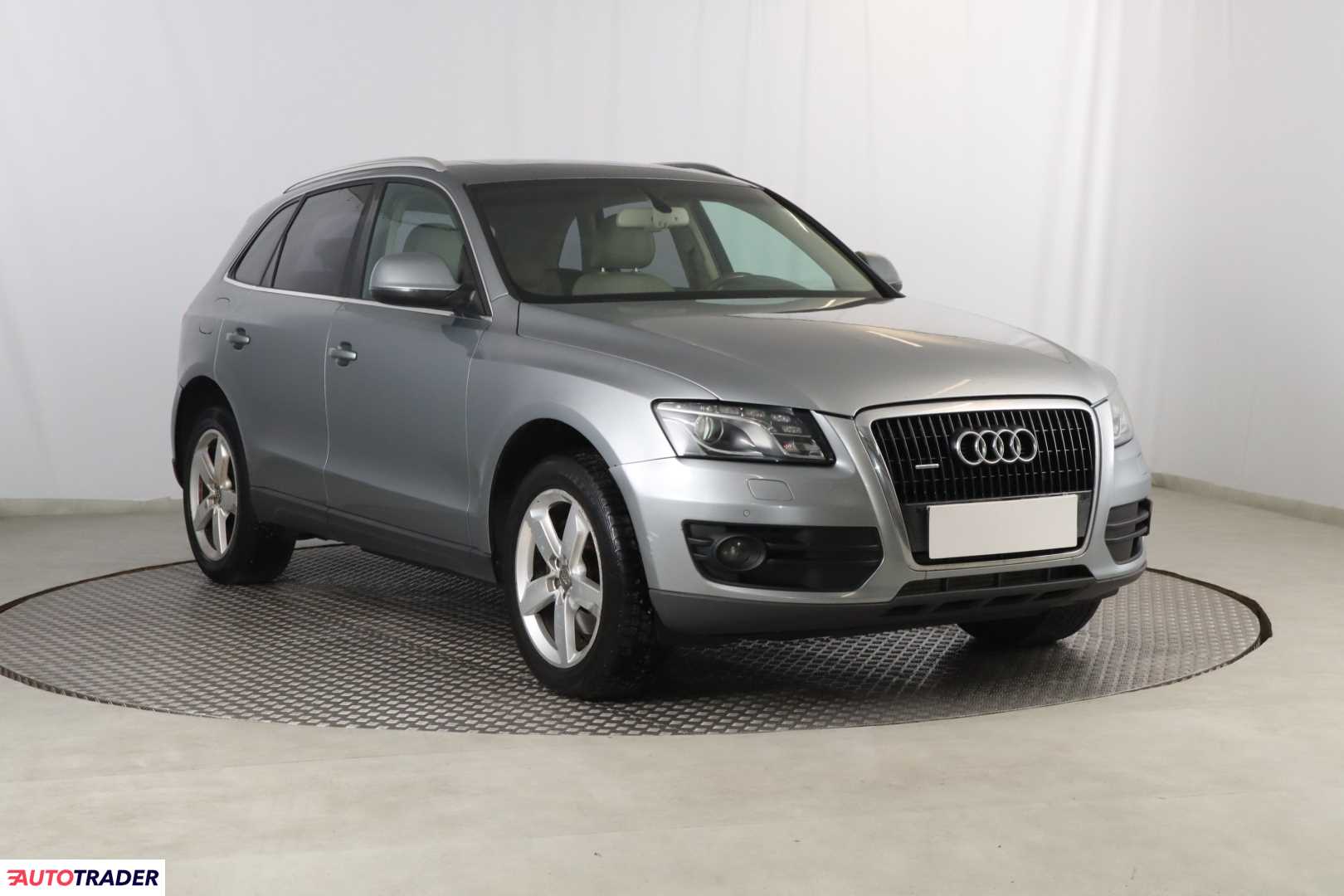 Audi Q5 2010 3.0 207 KM Audi Q5 2010 3.0 207 KM