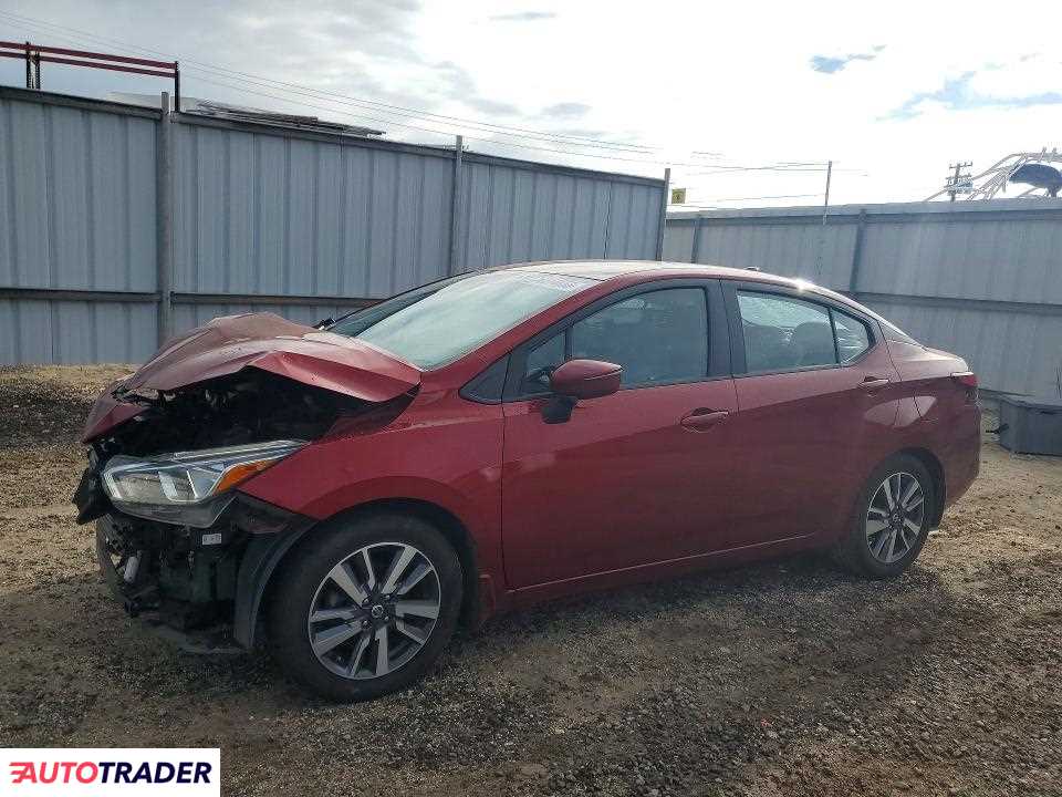 Nissan Versa 2020 1