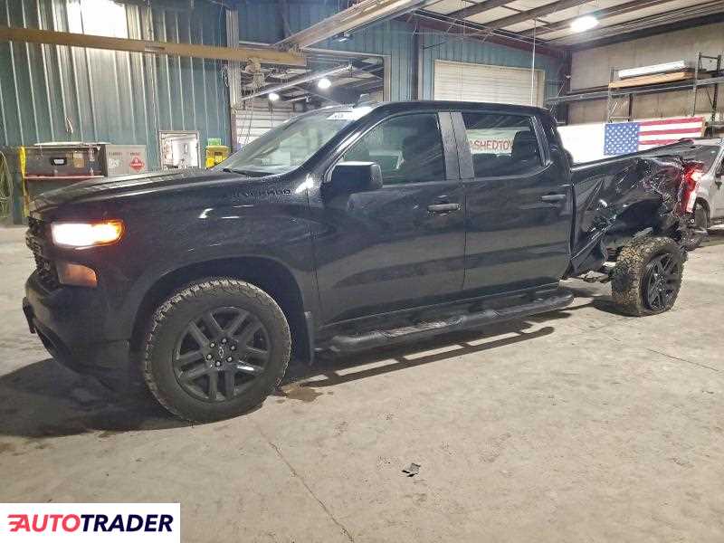 Chevrolet Silverado 2021 2