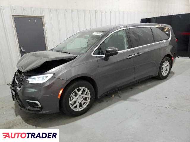 Chrysler Pacifica 3.0 benzyna 2023r. (NEW ORLEANS)