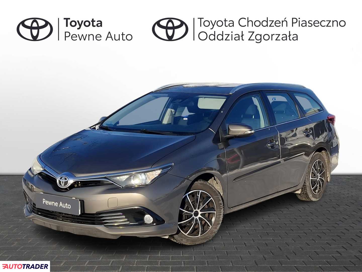 Toyota Auris 2016 1.6 132 KM