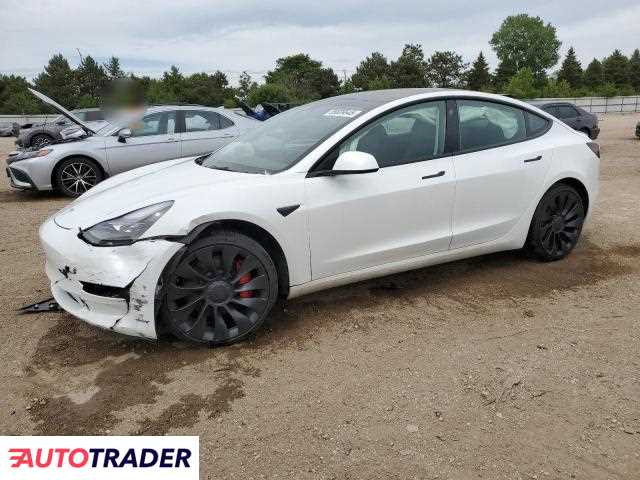 Tesla Model 3 2023