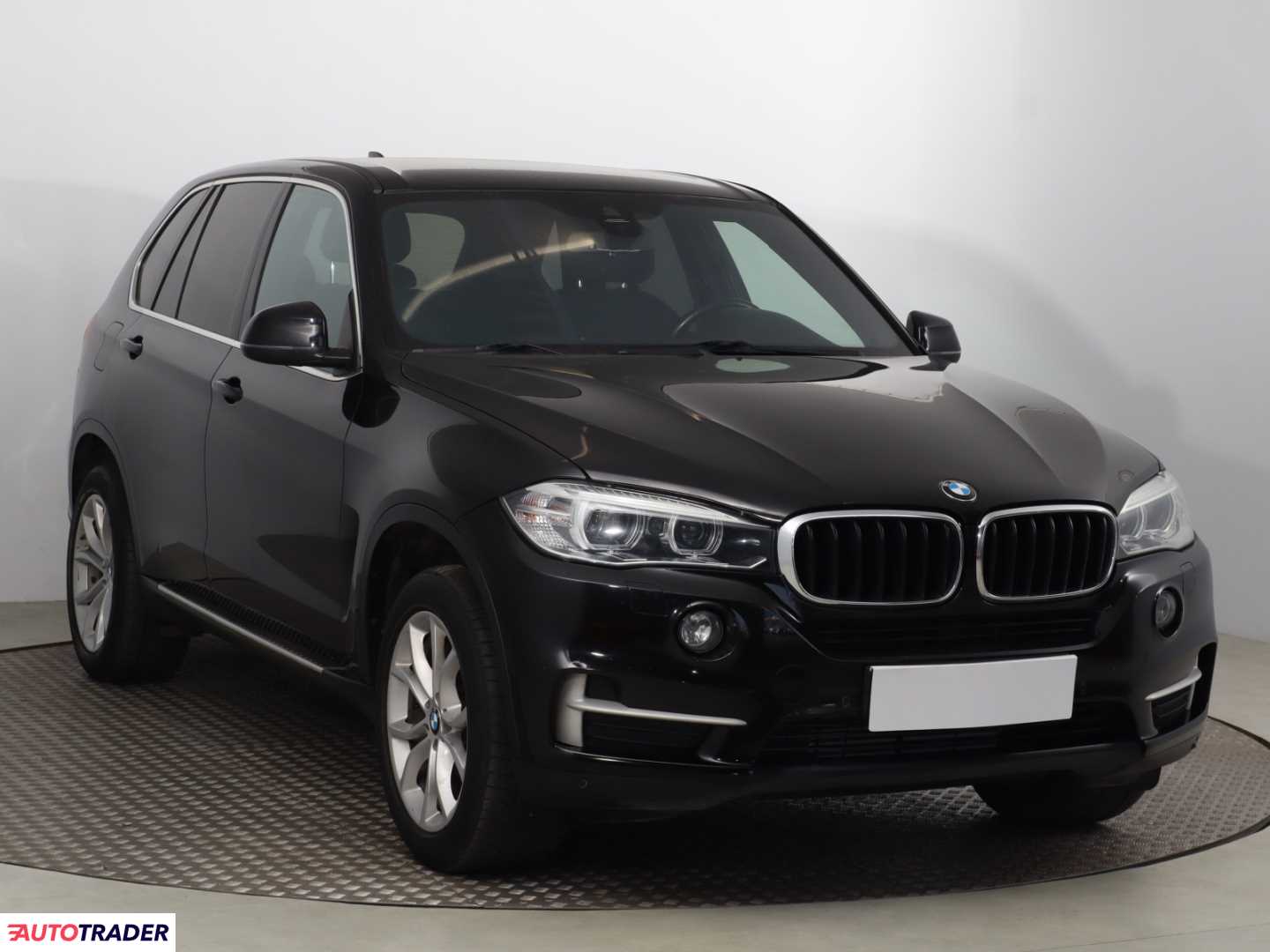 BMW X5 2015 2.0 227 KM