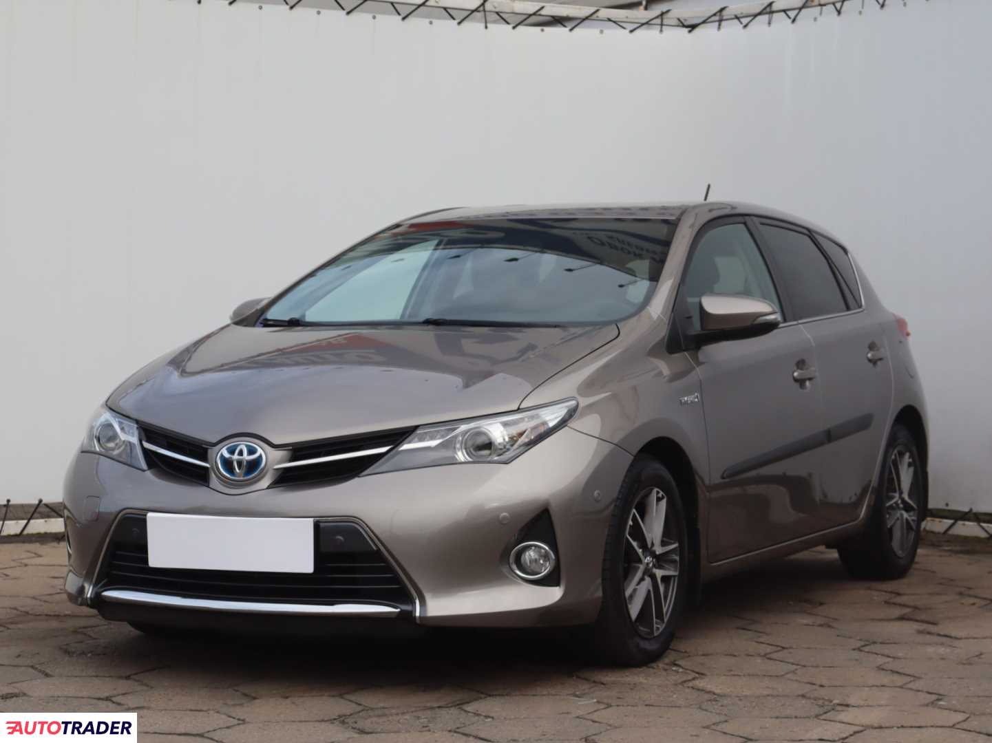 2015 Toyota AURIS