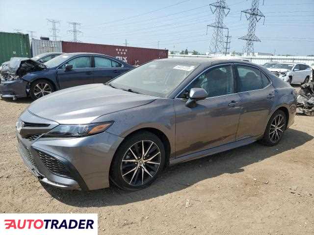 Toyota Camry 2021 2