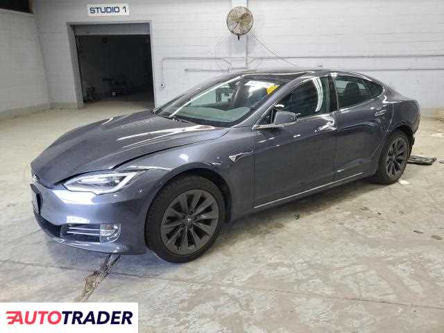 Tesla Model S 2020 Tesla Model S 2020