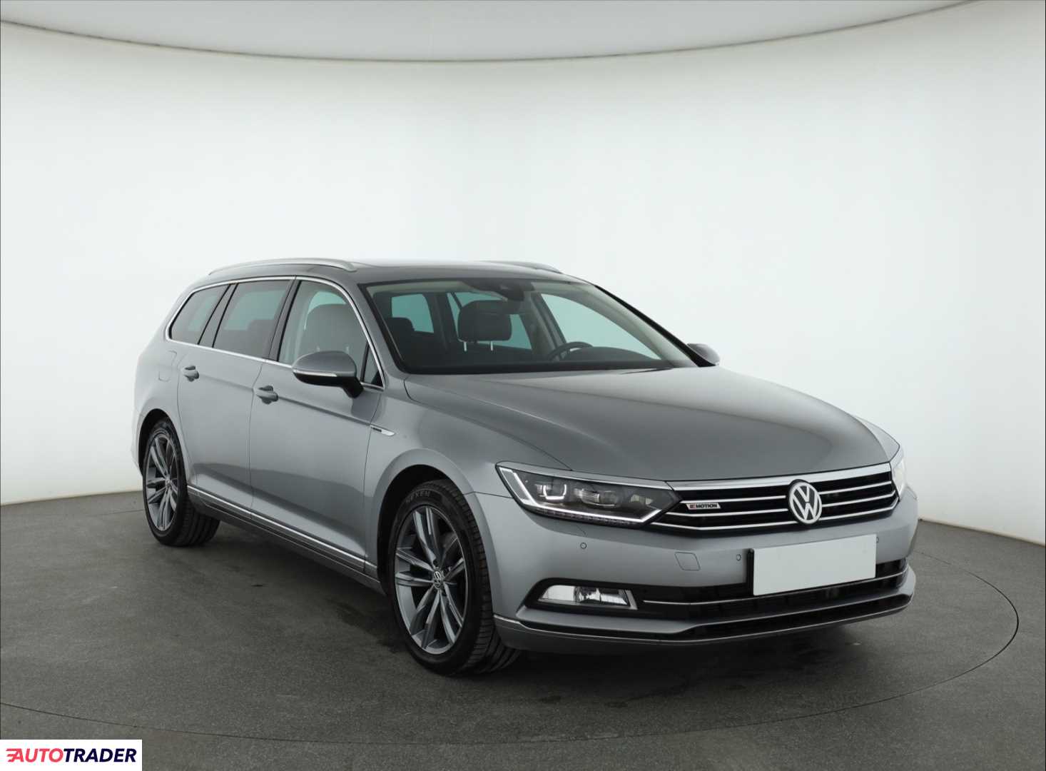 Volkswagen Passat 2018 2.0 187 KM